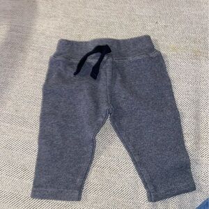 HB 0-3M dark gray sweatpants